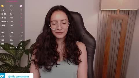 Snapshot of miaportman chatting on 03-02-26, 01:07 MIAPORTMANN online show from 03-02-26, 01:07