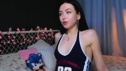Liz online show from 05-21-26, 04:36