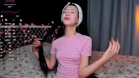 Liz online show from 06-22-26, 05:43