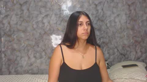 Snapshot of miarouse1531 chatting on 01-10-26, 12:12 miarouse1531 online show from 01-10-26, 12:12