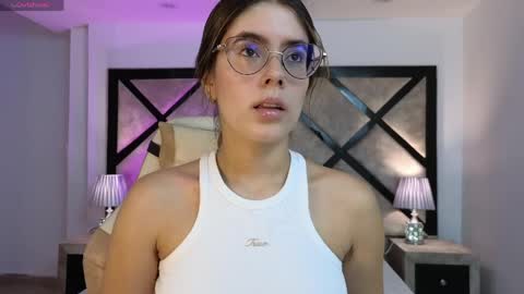 Mia online show from 04-02-26, 09:01