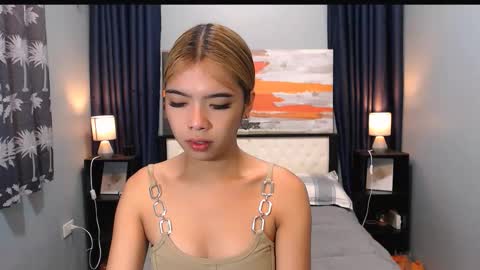 Snapshot of miasmith09 chatting on 02-02-26, 12:09 Pau and jence online show from 02-02-26, 12:09