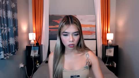 Snapshot of miasmith09 chatting on 02-20-26, 06:37 Pau and jence online show from 02-20-26, 06:37