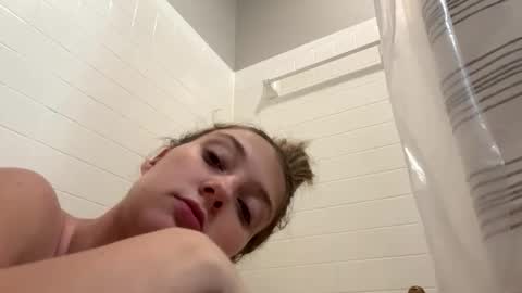 miasmith_001 online show from 06-08-26, 01:28