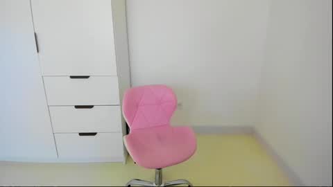 miastripdance online show from 09-29-25, 09:58