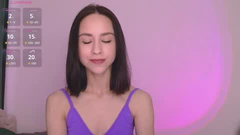 Mia online show from 10-11-25, 06:45