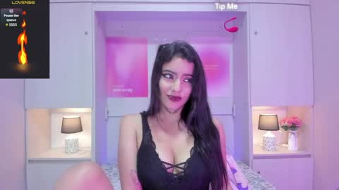 Snapshot of miaturnerr_ chatting on 04-28-26, 04:17 miaturnerr_ online show from 04-28-26, 04:17