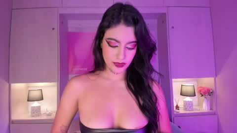 Snapshot of miaturnerr_ chatting on 05-22-26, 04:19 miaturnerr_ online show from 05-22-26, 04:19
