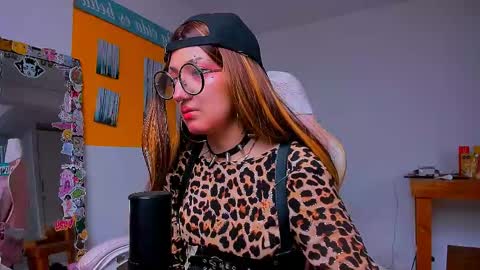 Snapshot of miauwunita chatting on 05-28-26, 09:34 miauwunita online show from 05-28-26, 09:34