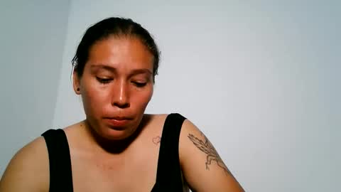 MiaValeria online show from 05-30-26, 02:19