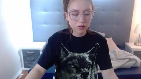 mia vega online show from 01-05-26, 08:45