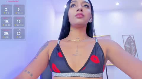 Mia Vegas online show from 05-26-26, 11:23