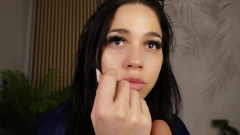 Kimmy online show from 06-08-26, 01:28