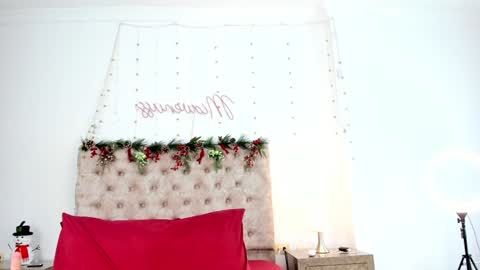 Miavenuss 1 online show from 12-28-24, 07:33