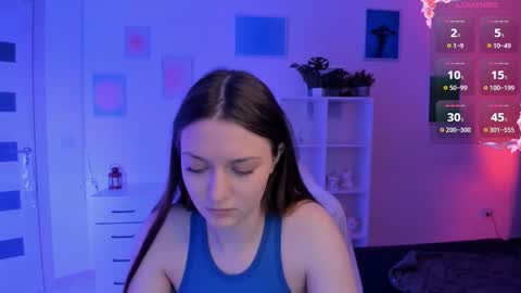 Mia online show from 12-18-25, 06:41