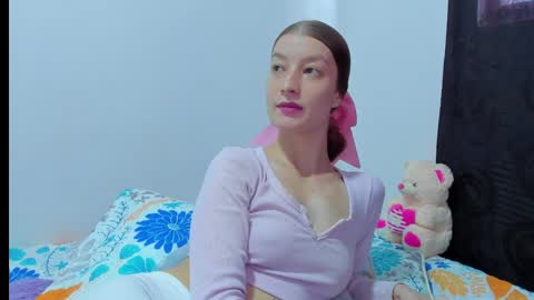  Chloe  online show from 04-11-26, 07:18