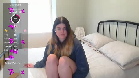 Mia  online show from 02-19-25, 01:39