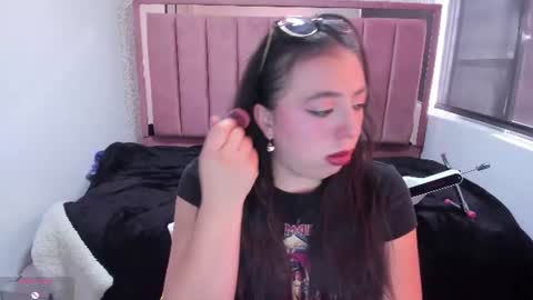 M I A W I L S online show from 07-25-26, 07:44