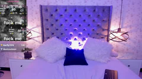 Mia winx  online show from 12-13-24, 04:33