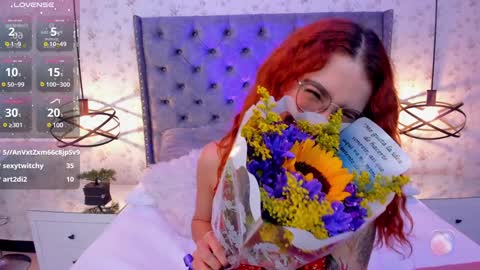 Mia winx  online show from 01-31-25, 02:15