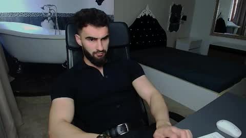 Snapshot of micahlane chatting on 06-04-26, 03:45 MicahLane online show from 06-04-26, 03:45