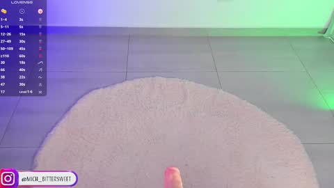         online show from 02-10-25, 06:24