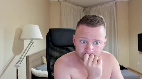 Snapshot of michael_birkin chatting on 02-23-25, 03:56 Michael Birkin online show from 02-23-25, 03:56