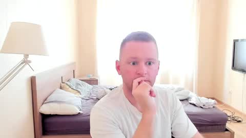 Michael Birkin online show from 05-10-26, 04:17