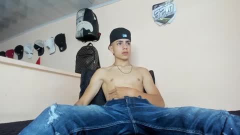 Michael Boy online show from 01-28-25, 08:26