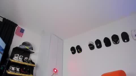 Michael Boy online show from 03-12-25, 12:42