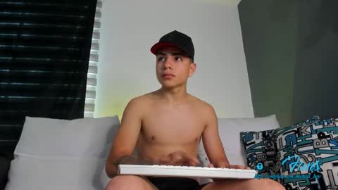 Michael Boy online show from 10-17-25, 08:33