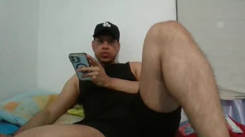 Snapshot of michael_jonessss chatting on 10-29-25, 03:09 Michael Jones Modelo Independiente online show from 10-29-25, 03:09