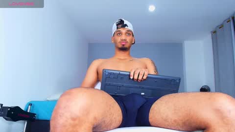 Angel online show from 01-06-25, 04:47