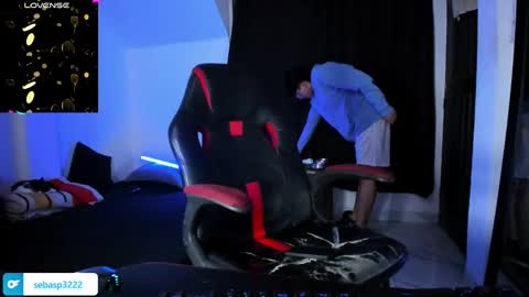 Snapshot of michael_kendall0 chatting on 01-04-25, 11:27 michael independent model  online show from 01-04-25, 11:27