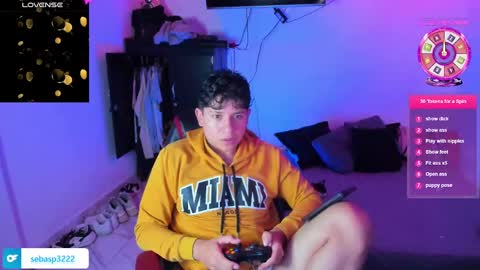 Snapshot of michael_kendall0 chatting on 02-08-25, 12:17 michael independent model  online show from 02-08-25, 12:17