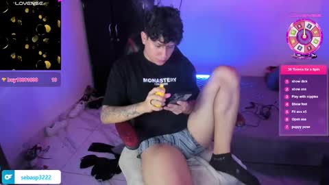 Snapshot of michael_kendall0 chatting on 02-11-25, 02:25 michael independent model  online show from 02-11-25, 02:25