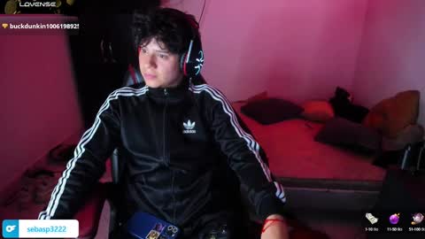 Snapshot of michael_kendall0 chatting on 03-08-25, 01:50 michael independent model  online show from 03-08-25, 01:50