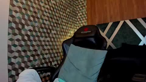 Michael Stevens online show from 02-06-25, 03:52