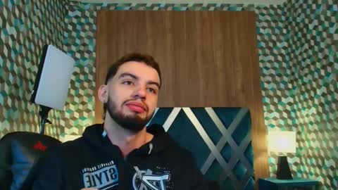 Michael Stevens online show from 10-11-25, 01:20