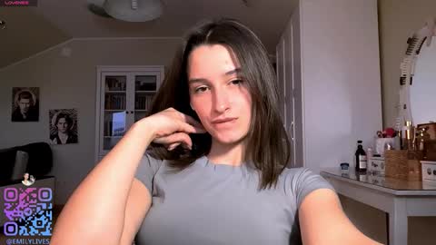 Emily online show from 02-08-26, 02:09