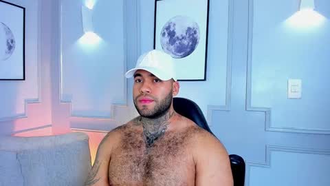 Michael Salens independent model online show from 02-04-25, 02:32