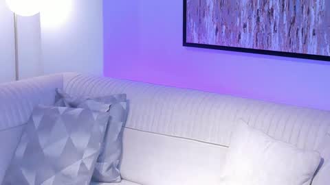 Michael Salens independent model online show from 02-24-25, 10:37