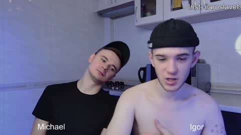 Snapshot of michael_sexdevil chatting on 01-17-25, 12:10 michael_sexdevil online show from 01-17-25, 12:10