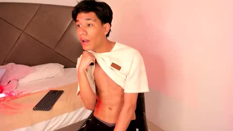 michael_vidal online show from 10-29-25, 07:26