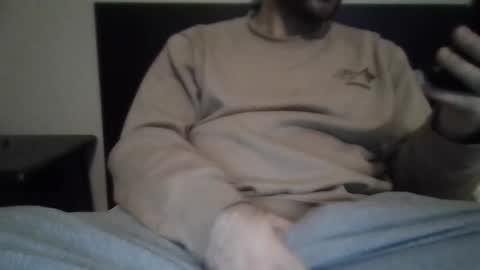 Snapshot of michaelc1214 chatting on 10-30-25, 01:29 michaelc1214 online show from 10-30-25, 01:29