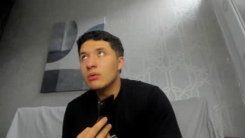 MichaelConnor  online show from 12-27-24, 11:50