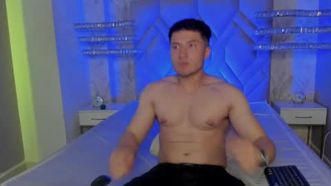 MichaelConnor  online show from 02-28-25, 10:06