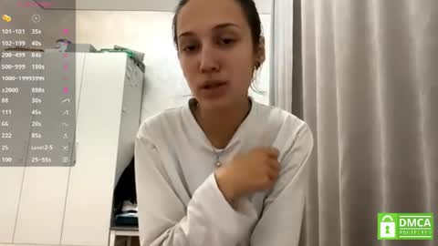 Snapshot of michaeleanidi chatting on 07-31-26, 03:22 Milana online show from 07-31-26, 03:22