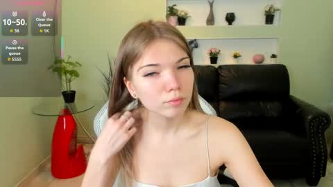 michafox online show from 04-21-26, 12:44