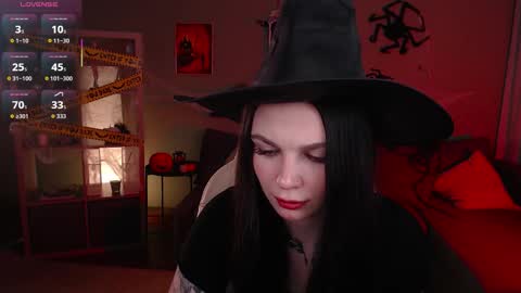 Kate online show from 10-24-25, 01:03